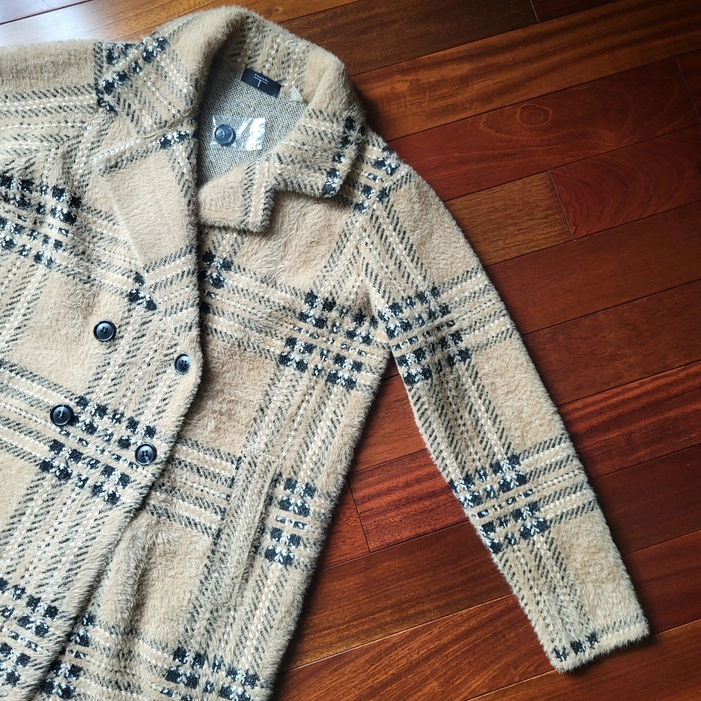 Tahari Double Breast Button Long Length Winter Women's Camel Plaid Coat …